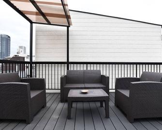 FL House 浪花町 - Osaka - Balkong