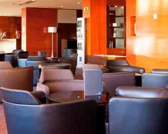 AC Hotel Sevilla Fórum by Marriott - Sevilla - Sala de estar