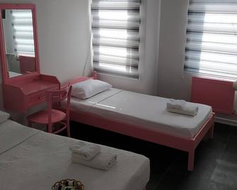 Dionysos Hotel - Bozcaada - Slaapkamer