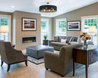 Port Inn & Suites Kennebunk, Ascend Hotel Collection - Kennebunk - Lobby