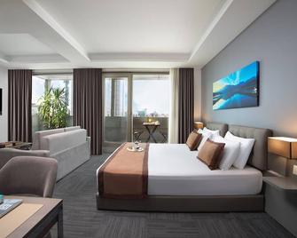 Plus Hotel Bostanci Atasehir - Istanbul - Bedroom