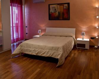 B&B Sul Corso - Salerno - Κρεβατοκάμαρα