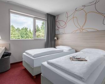 Serways Hotel Weiskirchen Nord - Rodgau - Спальня