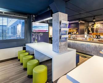 B&b Hotel Saarbrücken-ost - Saarbrücken - Eetruimte