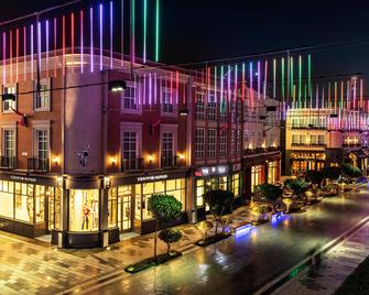 La Ville Hotel & Suites City Walk, Dubai, Autograph Collection - Dubai - Byggnad