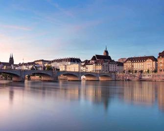 Pullman Basel Europe - Basel - Rakennus