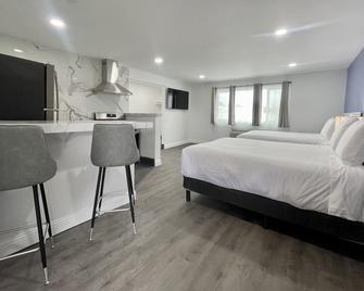Budget Inn - Lompoc - Bedroom