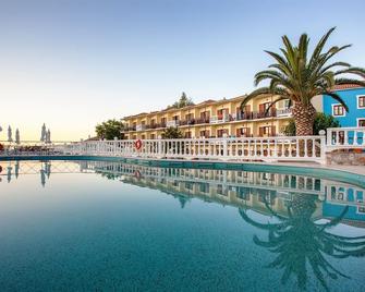 Aeolos Hotel - Σκόπελος - Πισίνα