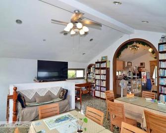 Levite Villa - Taipei - Wohnzimmer