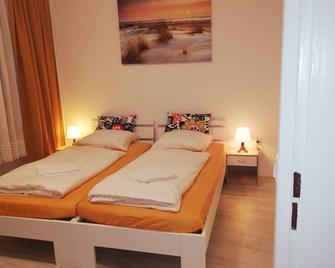 The Hostel - Hamburg - Bedroom
