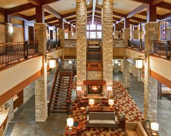 DoubleTree Fallsview Resort & Spa by Hilton - Niagara Falls - Niagara Falls - Lobby