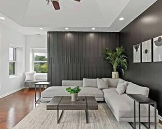 The Penthouse, Lux stay near Downtown, UofC & Lake - Chicago - Sala de estar