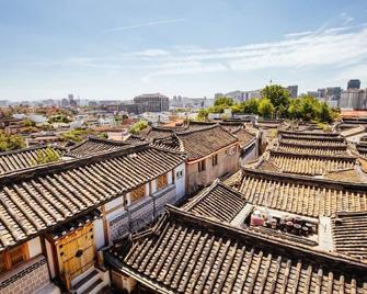 Maison Apartment Residense - Seoul - Balkon