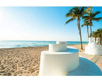 Zin Cozy Studio - 5 min to Beach - Fort Lauderdale - Playa
