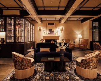El Prado - Palo Alto - Lounge