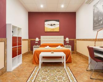 Hotel Carlos V Jerez by Vivere Stays - Jerez de la Frontera - Habitación