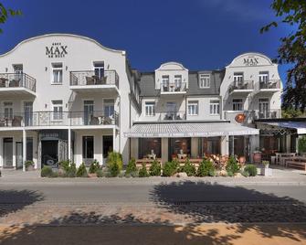 Hotel Max am Meer Kühlungsborn - Kuehlungsborn - Toà nhà