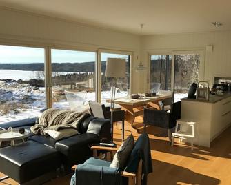 Luxurious, light-flooded vacation home near Oslo - Hønefoss - Sala de estar
