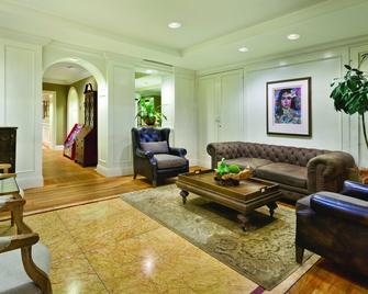 Inn At The Opera - San Francisco - Living room