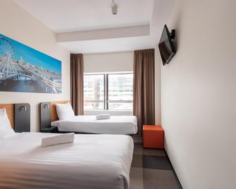 easyHotel The Hague City Centre - Den Haag - Schlafzimmer
