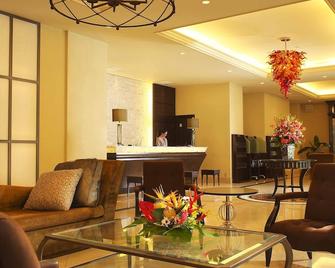 Sol Vita Hotel Naha - Naha - Lobby