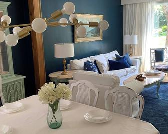 Luxurious 3-bedroom apartment with prime location - Quebec City - Quebec - Comedor