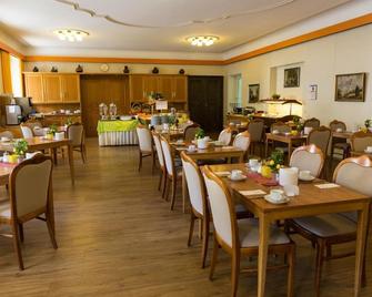 Kloster Maria Hilf - Bühl - Restaurante