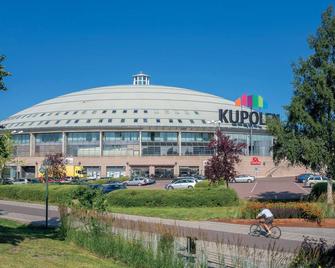 Hotel Kupolen - Borlänge - Byggnad