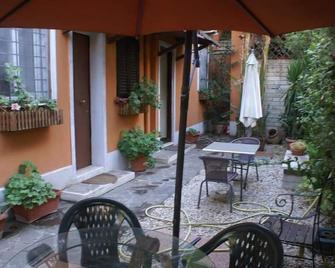 Affittacamere Villa Wilson - Roma - Patio