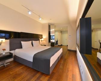 Nish İstanbul Suites & Hotel - Istanbul - Bedroom