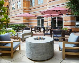 Residence Inn Arlington Rosslyn - Arlington - Patio