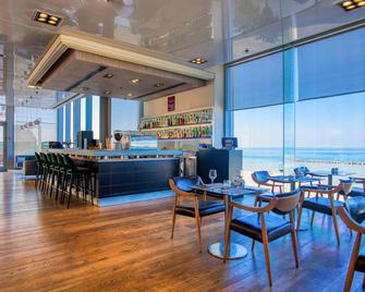 Crowne Plaza Tel Aviv Beach - Tel Aviv - Bar