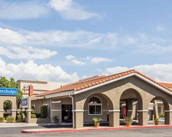 Travelodge by Wyndham Hemet CA - Hemet - Budova
