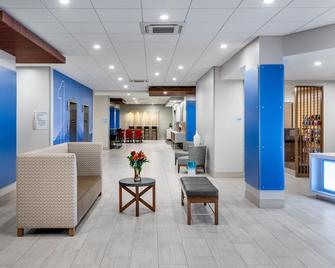 Holiday Inn Express & Suites Santa Ana - Orange County - Santa Ana - Lobby