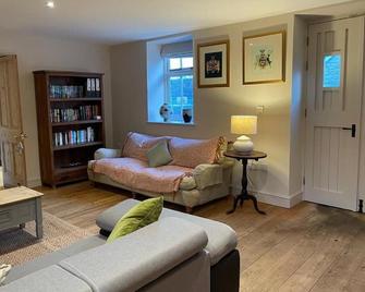 The Kings Arms - Sherborne - Wohnzimmer