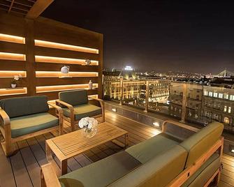 Eden Garden Suites - Belgrado - Balcón