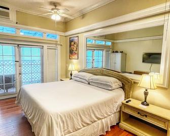 The Casablanca Hotel - Key West - Soverom
