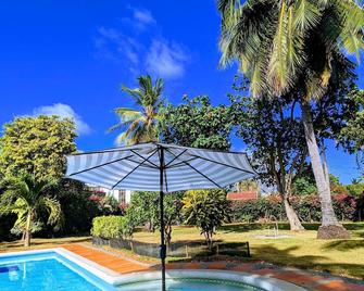 Capi´s Place - San Andrés - Piscina