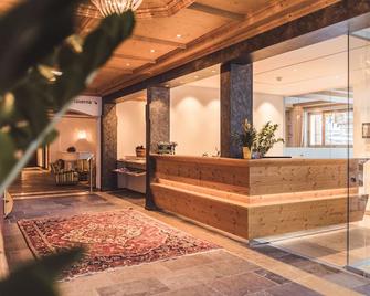 Posthotel Valbella - Vaz/Obervaz - Rezeption