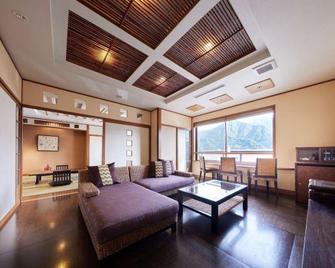 Echigo No Oyado Inamoto - Yuzawa - Living room