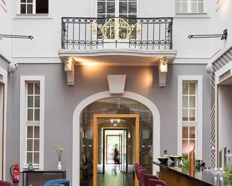 Art'otel Berlin Mitte - Berlin - Building