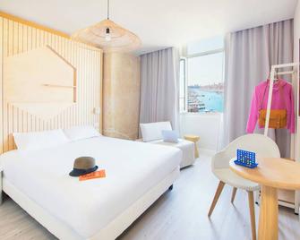 Hôtel Alizé Marseille Vieux-Port - Marsiglia - Camera da letto