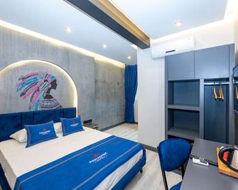 Istanbul Paradise Hotel - Istanbul - Bedroom