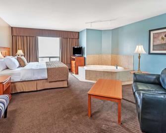 Super 8 by Wyndham Edmonton South - Edmonton - Bedroom