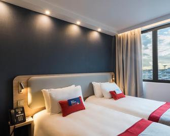 Holiday Inn Express Paris - CDG Airport - Roissy-en-France - Schlafzimmer