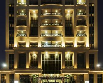 Coral Dubai Deira Hotel - Dubai - Building