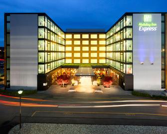 Holiday Inn Express Zürich Airport - Ζυρίχη - Κτίριο