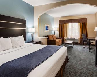 Best Western Plus Northwest Inn & Suites - Houston - Bedroom