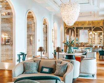 Hilton Imperial Dubrovnik - Дубровник - Бар