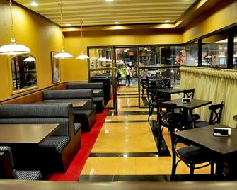 The Orchard Cebu Hotel & Suites powered by Cocotel - Mandaue City - Restaurant